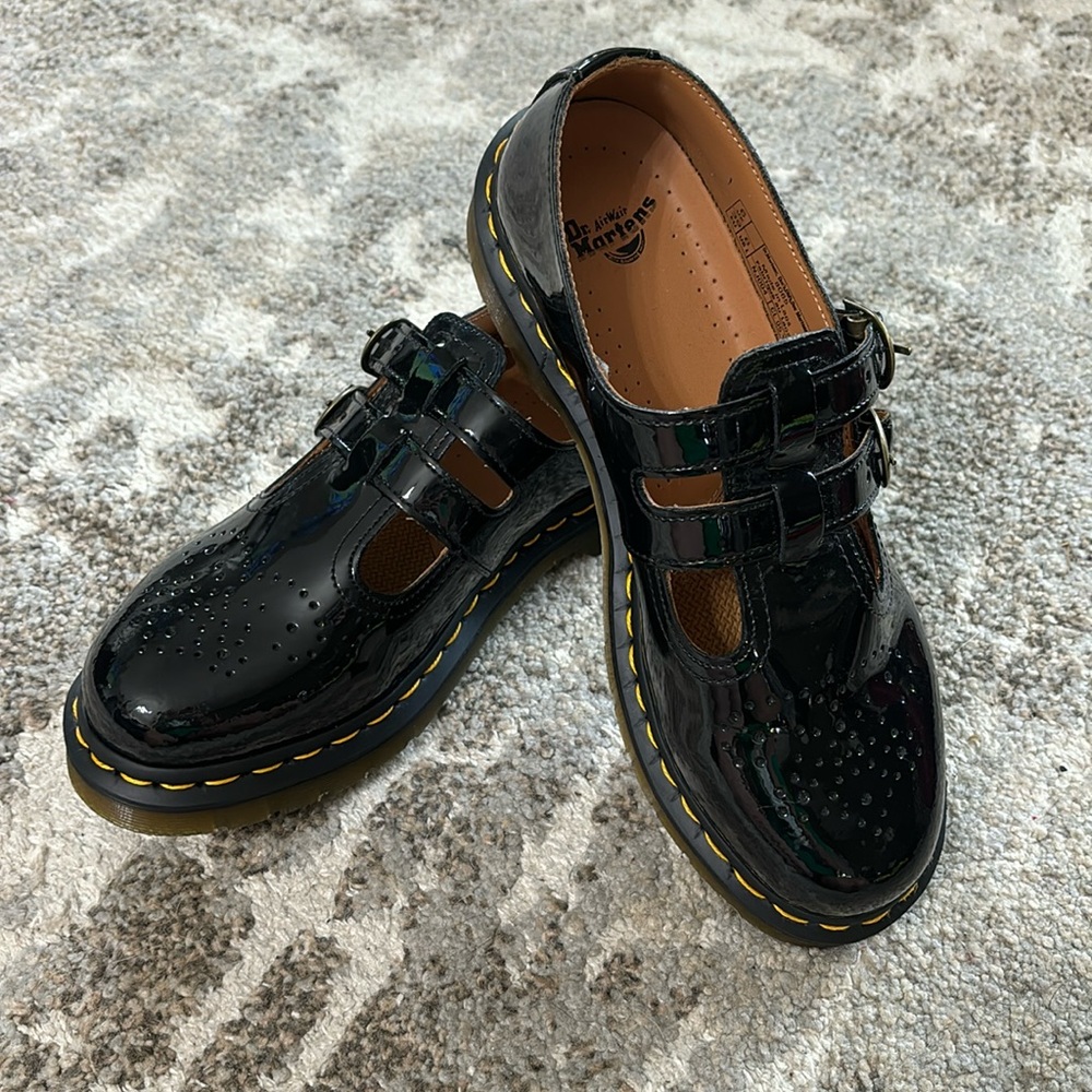Dr Martens Mary Janes